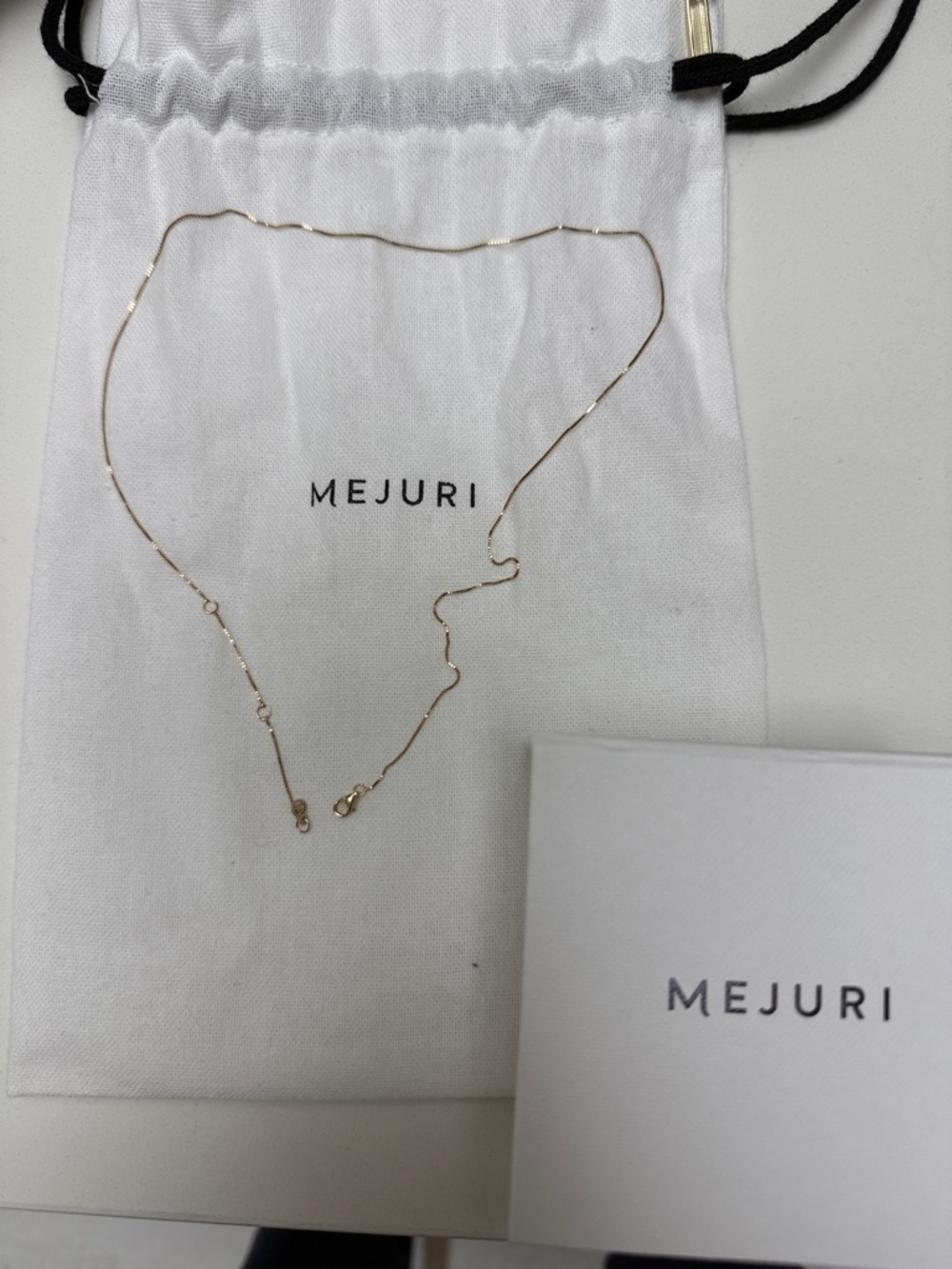 Mejuri 14k Gold baby box chain Necklace 18 inches